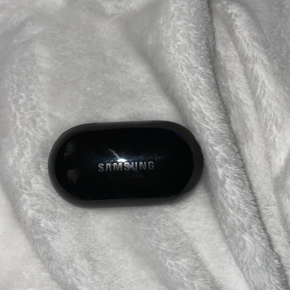 Samsung Buds